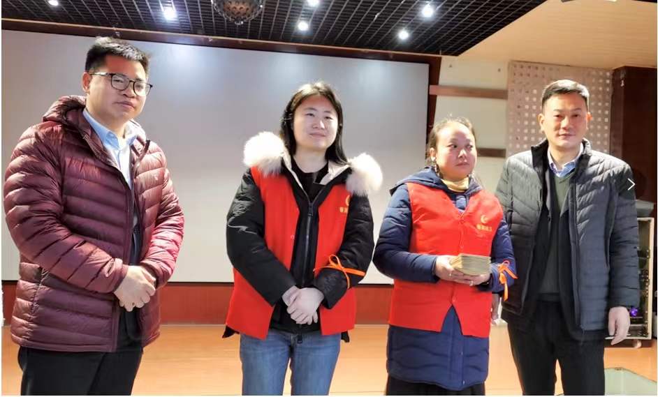 愛心助殘，攜手同行——川發(fā)資管參加小藍(lán)袋-殘疾人輔助就業(yè)項(xiàng)目藍(lán)色收益活動(dòng)